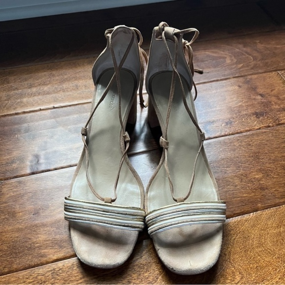Ann Taylor nude suede shirt block heel lace up sandals size 10